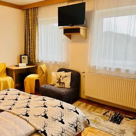 Forellenwirt Bacher 招待所